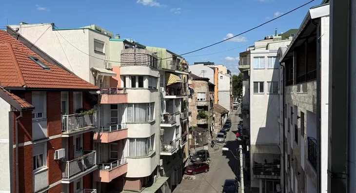 Garsonjera | 4zida