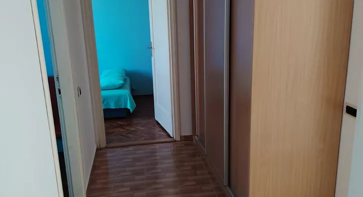 Četvoroiposoban stan | 4zida