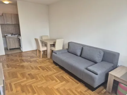 Bulevar Patrijarha Pavla (Somborski Bulevar) | 4zida.rs