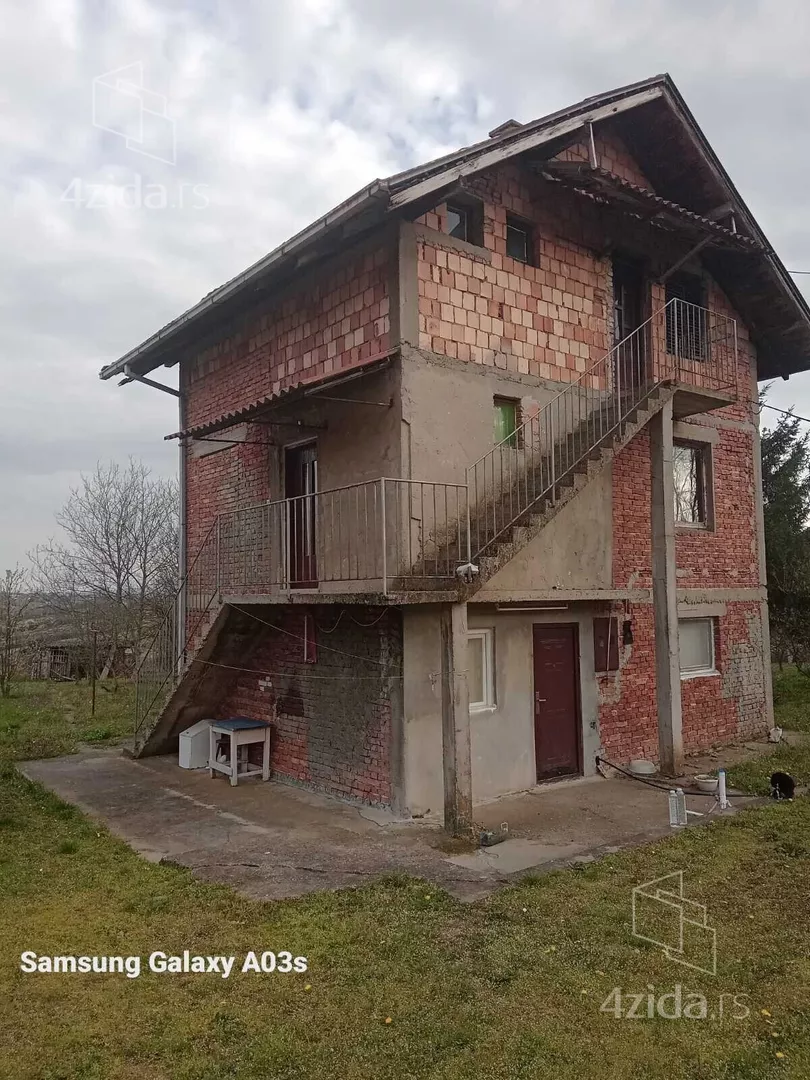 3-etažna kuća | 4zida