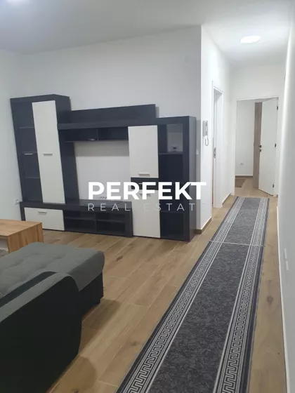 Vojvođanska | 4zida.rs