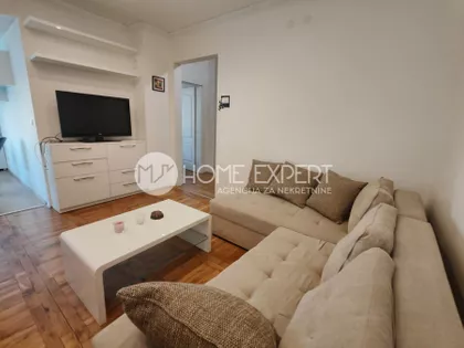 BULEVAR CARA LAZARA | 4zida.rs