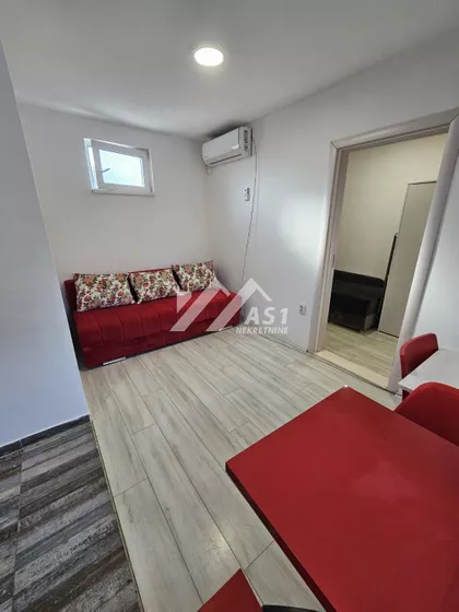 Rumenački put | 4zida.rs