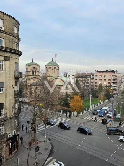 Francuska | 4zida.rs