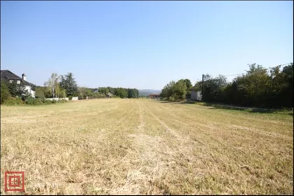 Vrčin | 4zida.rs
