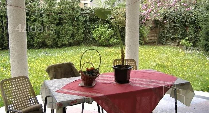 4-etažna kuća | 4zida