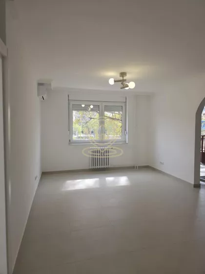 Dunavski kej | 4zida.rs