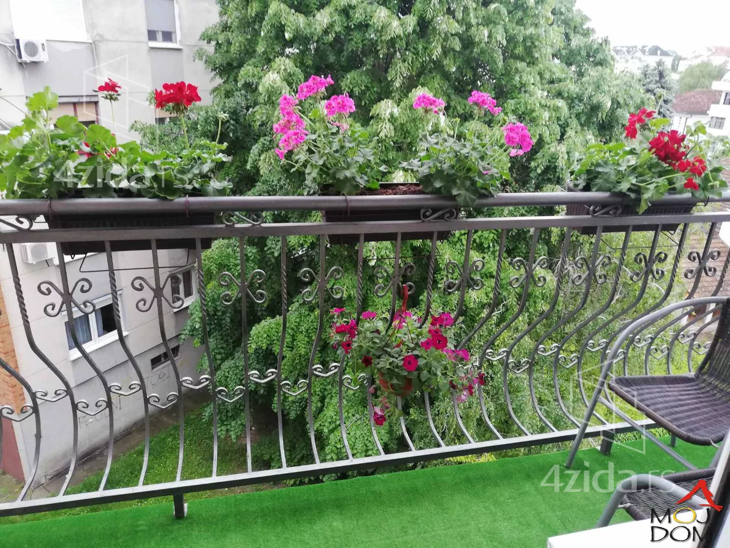 Dvoiposoban stan | 4zida