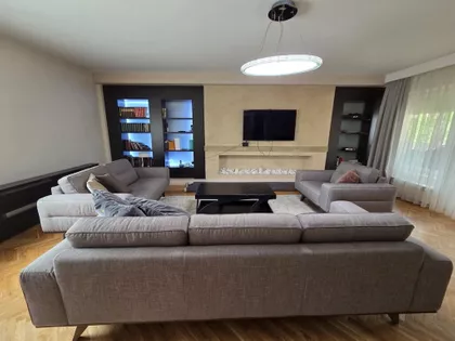 Kertvaroš | 4zida.rs