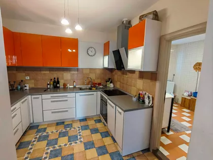 Makenzijeva | 4zida.rs