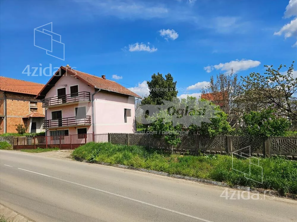 3-etažna kuća | 4zida