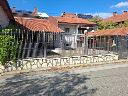 Gradske lokacije | 4zida.rs