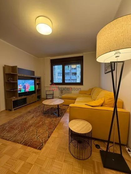 Dunavski kej | 4zida.rs