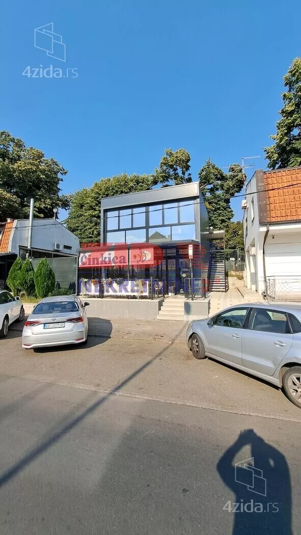 Poslovni prostor | 4zida