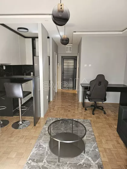 Nova Detelinara | 4zida.rs