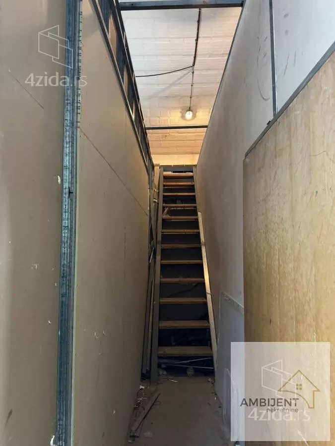 Poslovni prostor | 4zida
