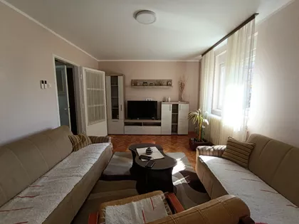 Milana Glumca | 4zida.rs