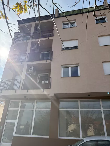 Sutjeskina | 4zida.rs