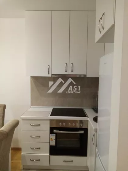 Janka Čmelika | 4zida.rs