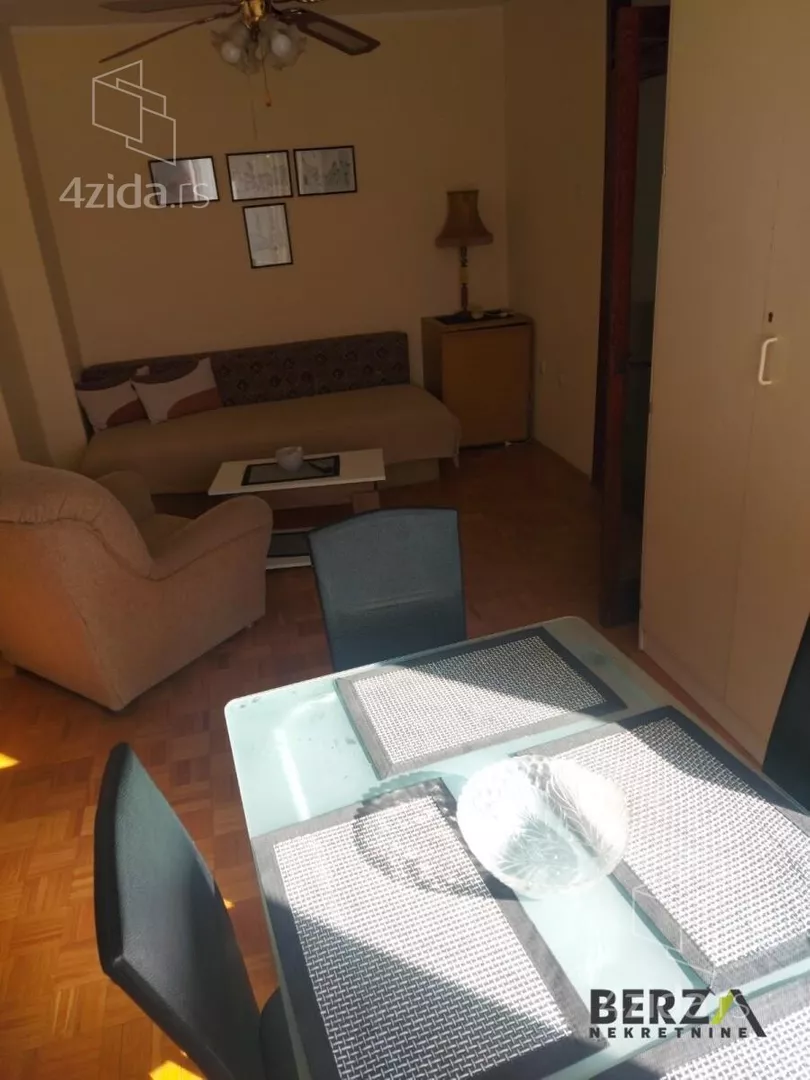 Jednosoban stan | 4zida