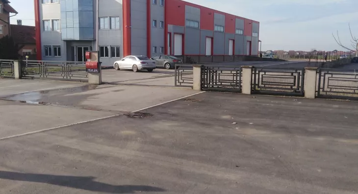 Poslovni prostor | 4zida