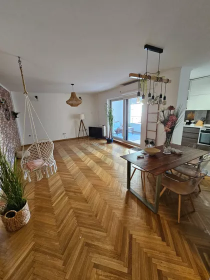 Radnička | 4zida.rs