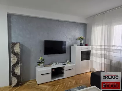 Bulevar Oslobođenja | 4zida.rs