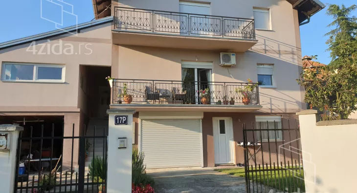 3-etažna kuća | 4zida