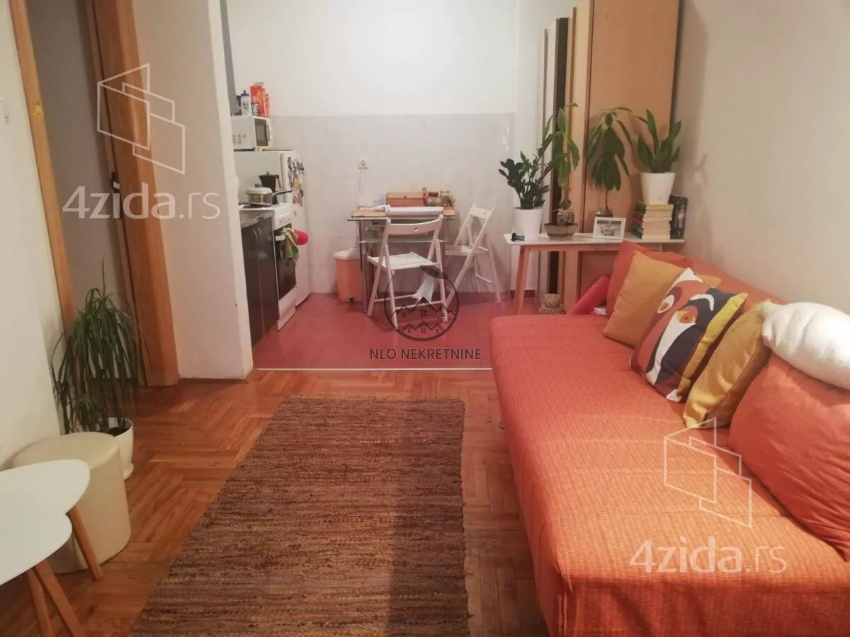 Garsonjera | 4zida