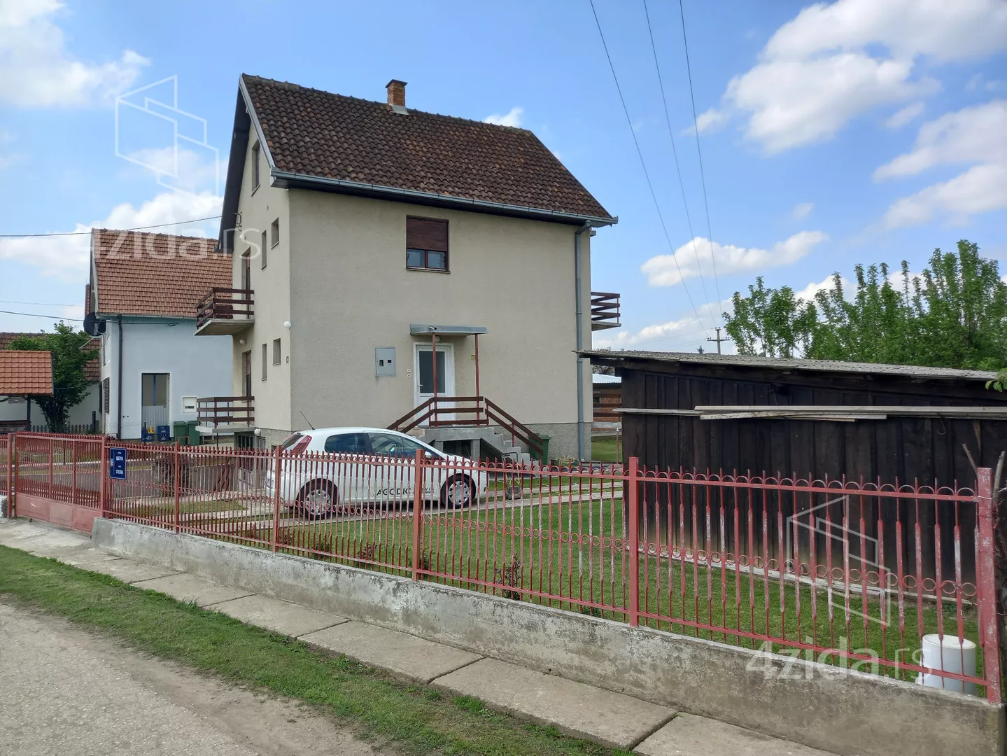 3-etažna kuća | 4zida