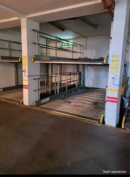 Baba Višnjina | 4zida.rs