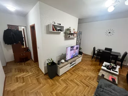Miljana Miljanića | 4zida.rs