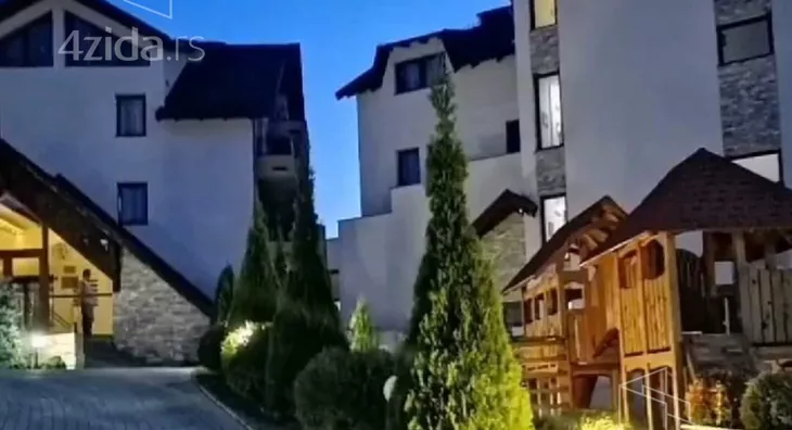 Garsonjera | 4zida