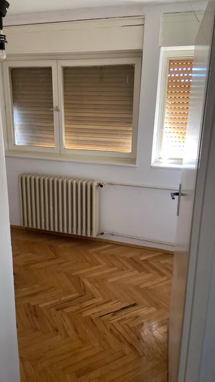 Cara Dušana | 4zida.rs