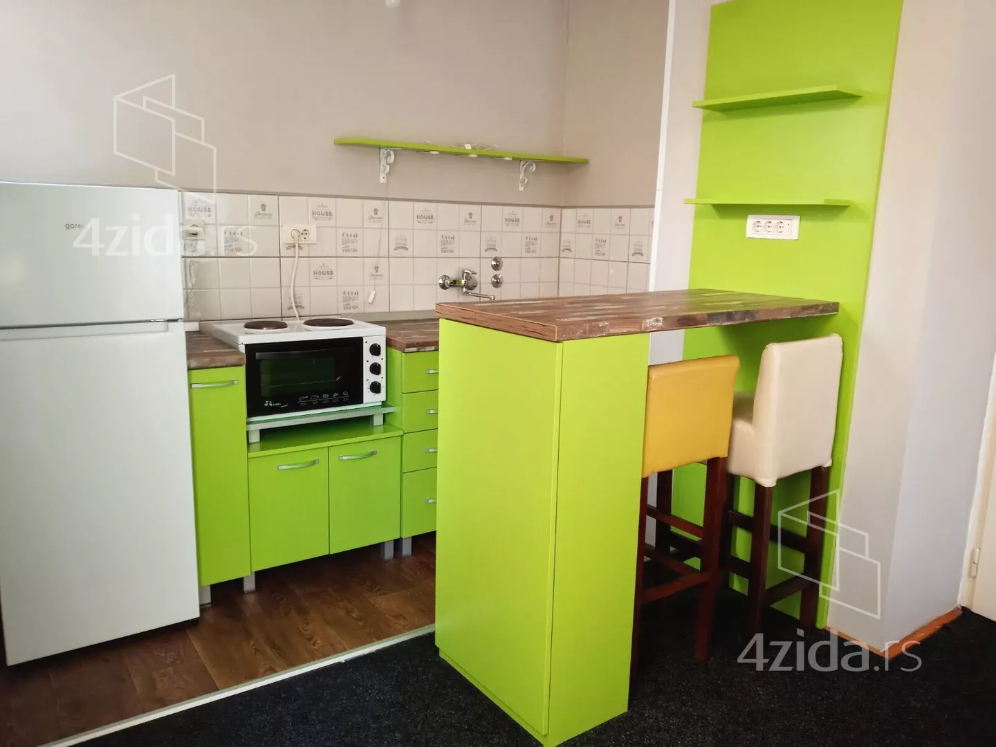 Dvoiposoban stan | 4zida