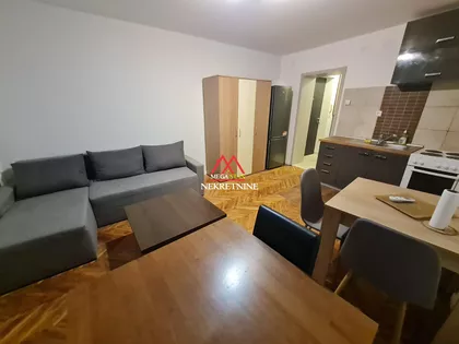 Šumadijska | 4zida.rs