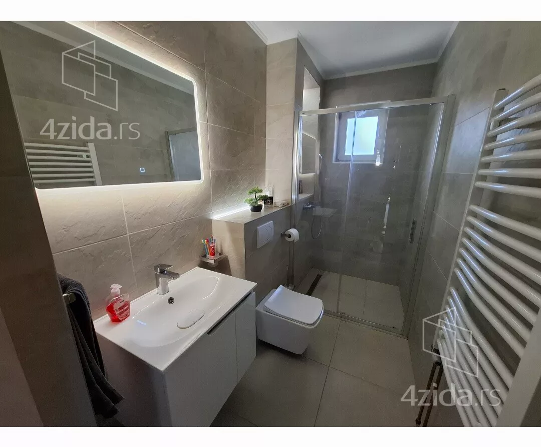 3-etažna kuća | 4zida