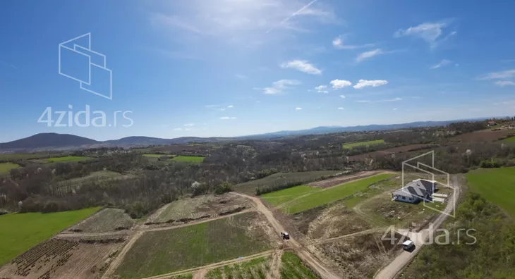 Građevinsko zemljište | 4zida