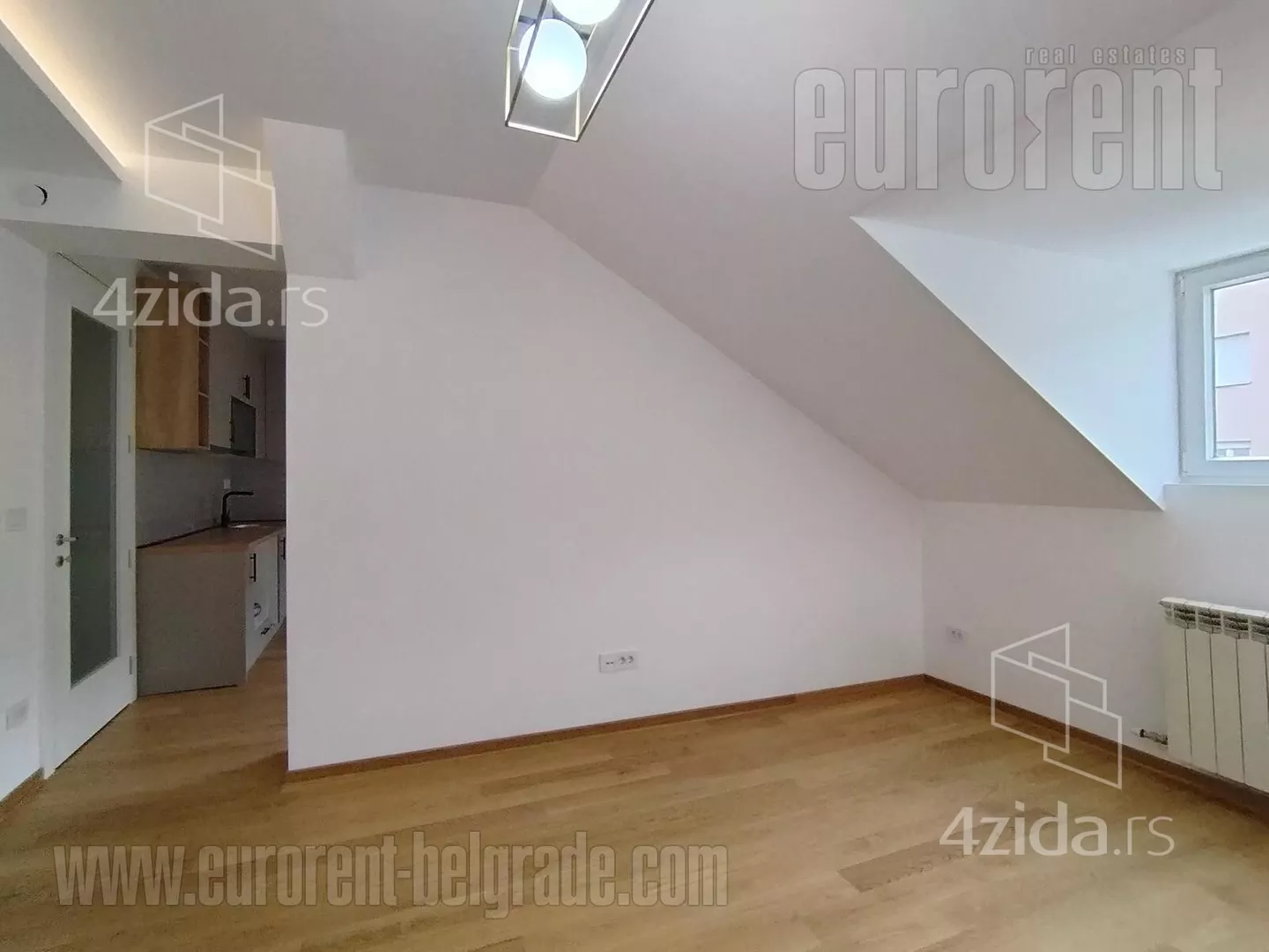 Petosoban stan | 4zida