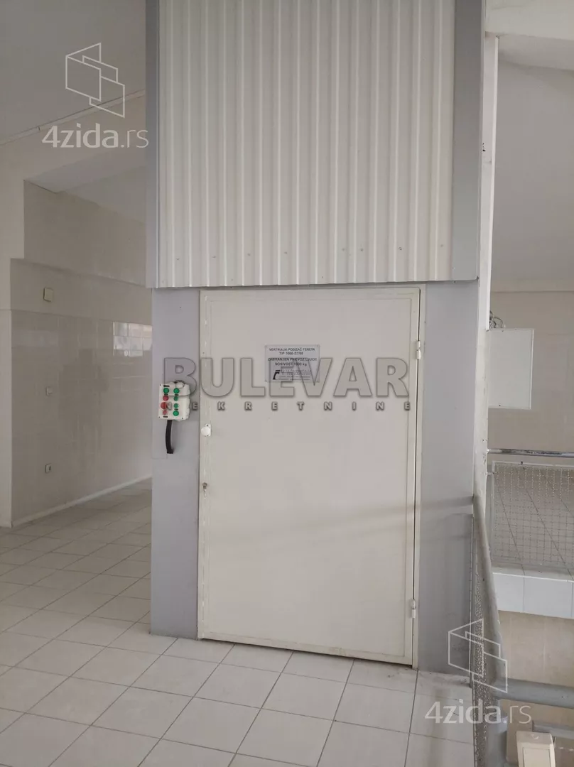 Lokal | 4zida