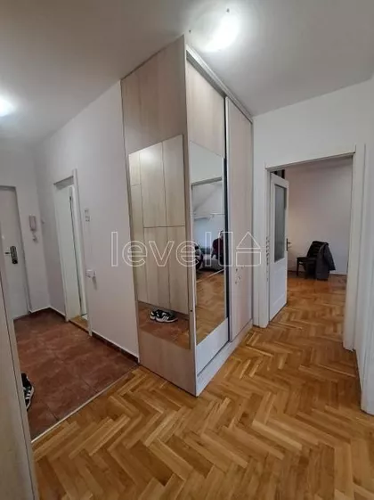 Bulevar Oslobođenja | 4zida.rs