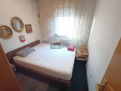 Petra Lekovića | 4zida.rs