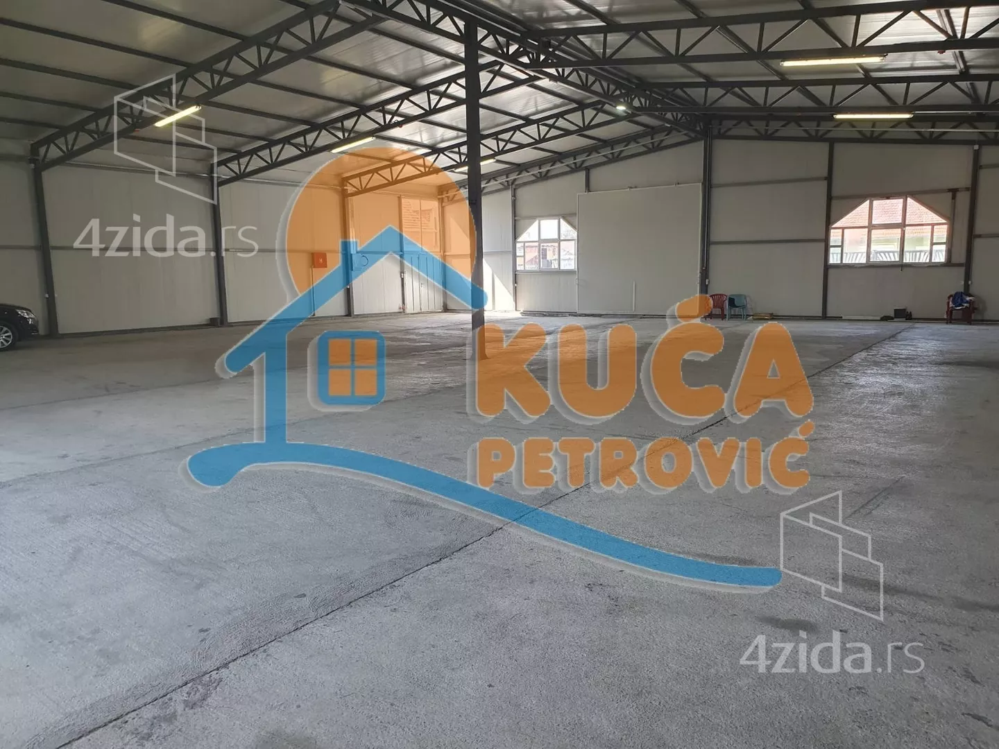 Lokal | 4zida