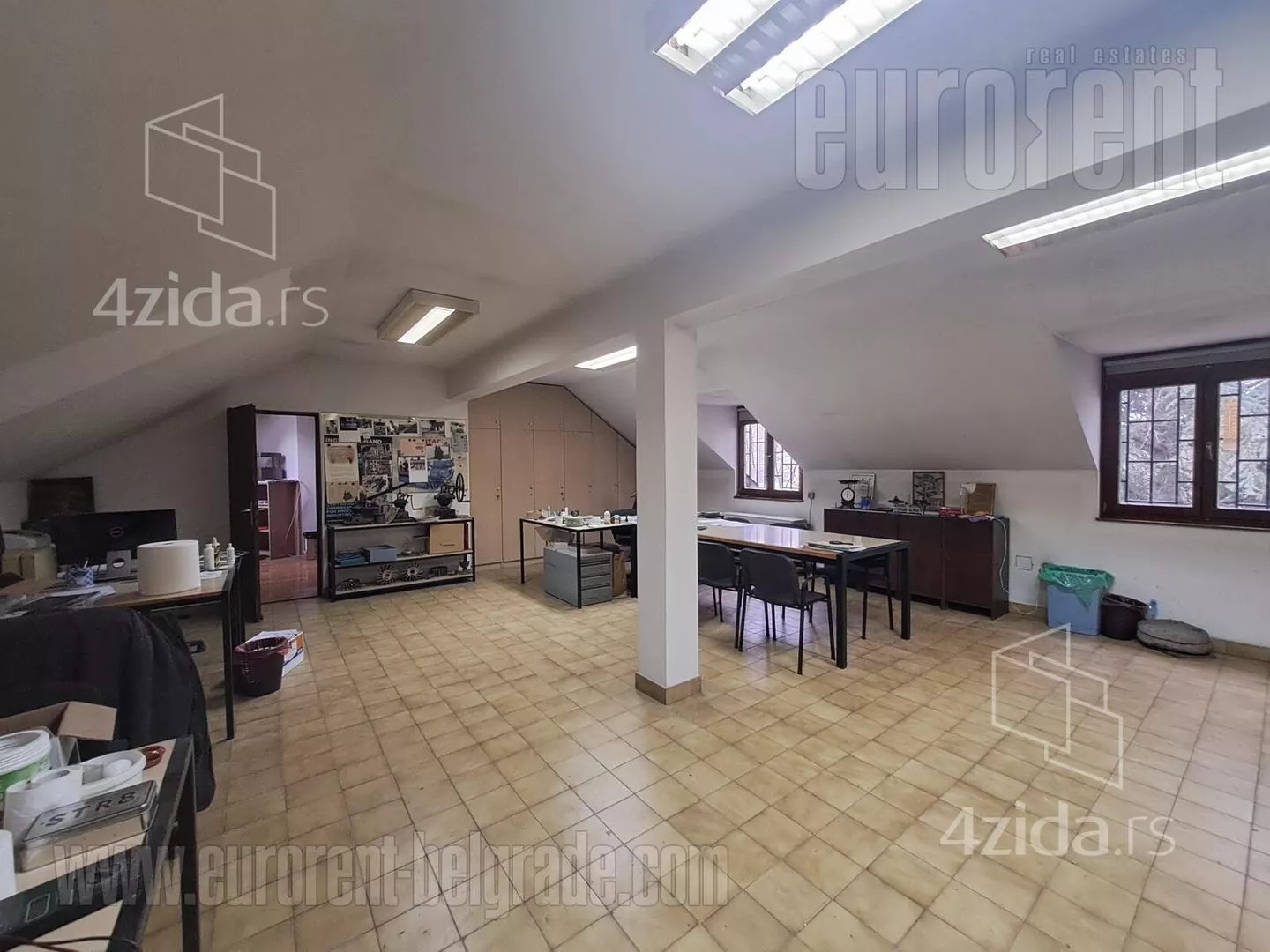 Poslovni prostor | 4zida