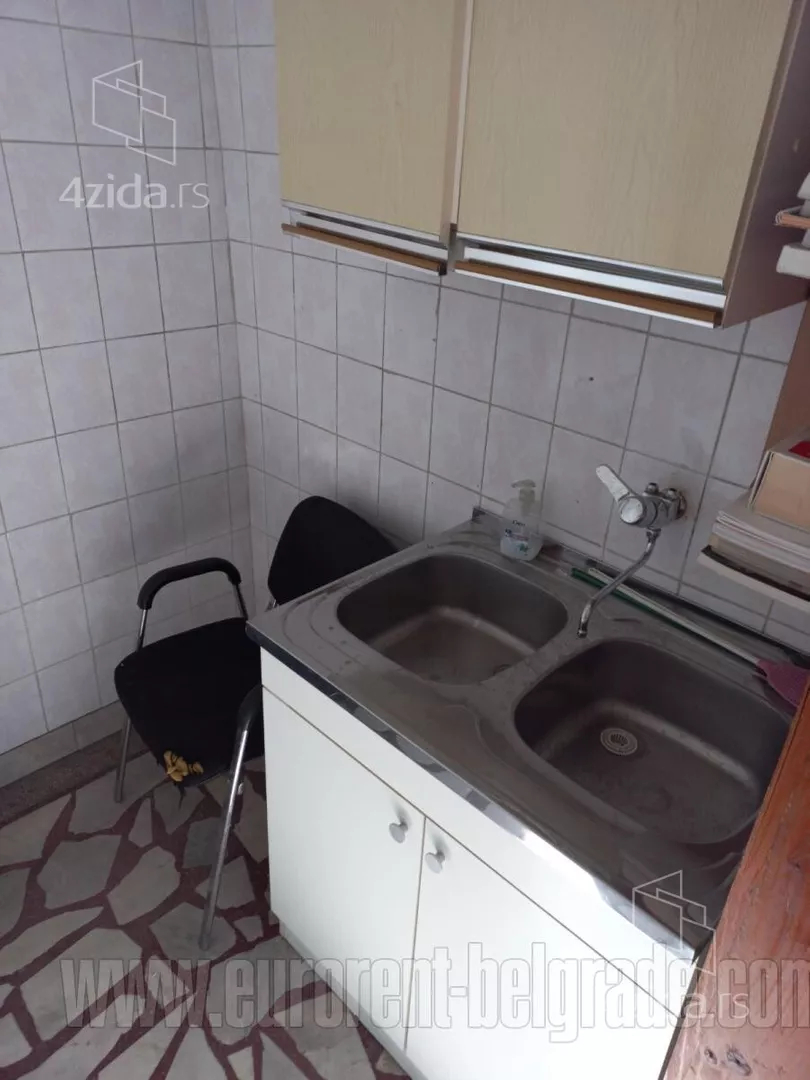 Kancelarija | 4zida
