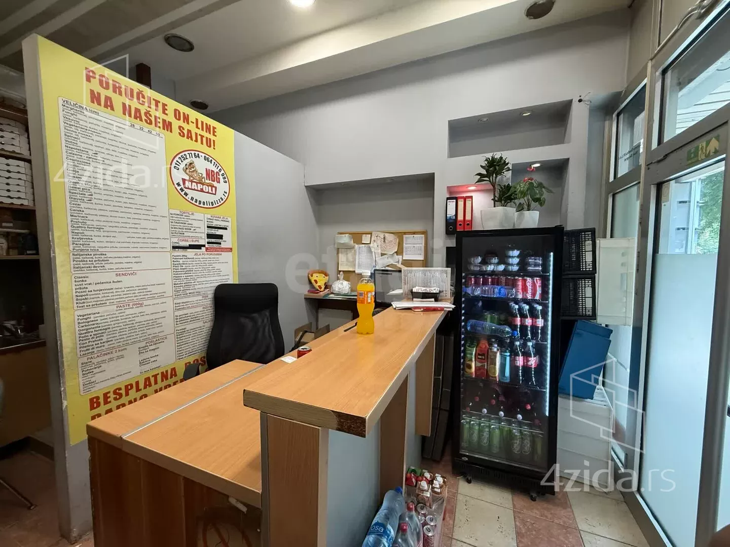 Lokal | 4zida