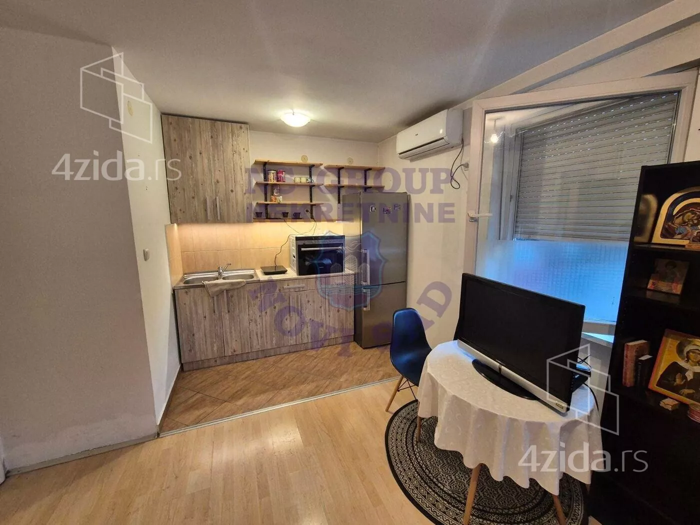 Jednoiposoban stan | 4zida