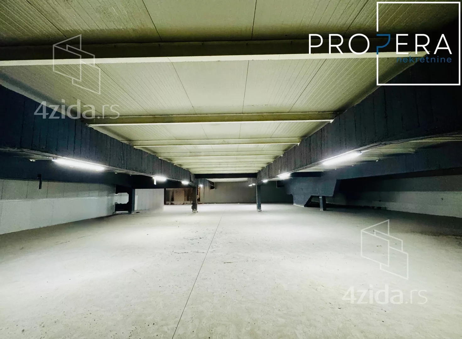 Poslovni prostor | 4zida
