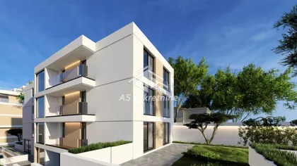 Autokomanda | 4zida.rs