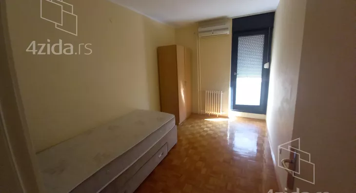 Kancelarija | 4zida